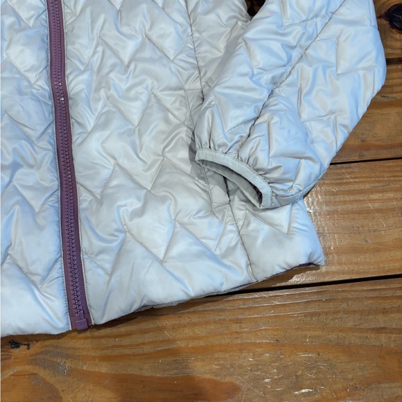 (419) KENNETH COLE PUFFER - Picture 2 of 7
